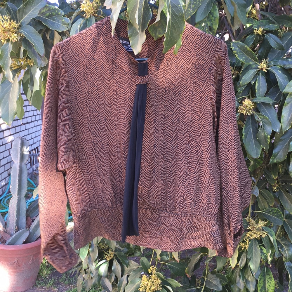 Vintage Carole Little 100% silk shirt/size 6